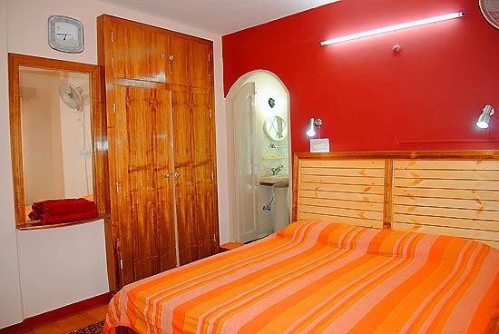 Hotel Misty Woods Дхарамсала Екстериор снимка